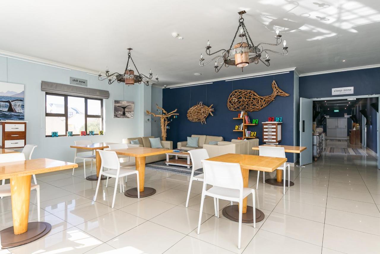 Zzzone Boutique Hostel Hermanus Exterior foto